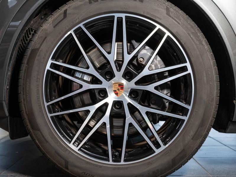 Voitures occasions PORSCHE CAYENNE E-Hybrid Champagne-au-Mont-d'Or