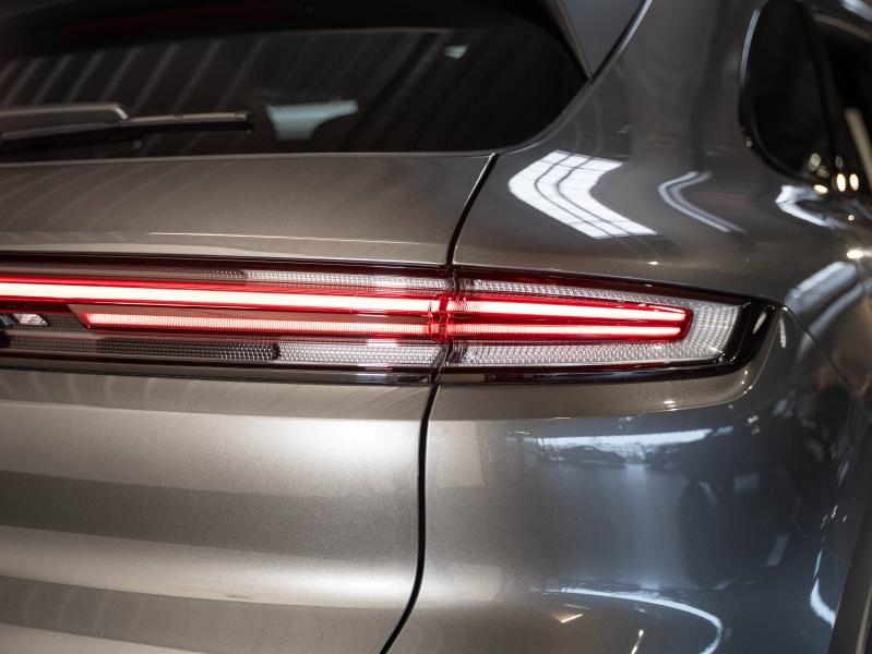 Voitures occasions PORSCHE CAYENNE E-Hybrid Champagne-au-Mont-d'Or