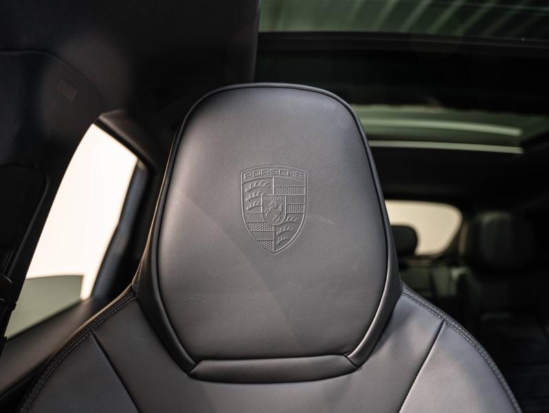 Voitures occasions PORSCHE CAYENNE E-Hybrid Champagne-au-Mont-d'Or