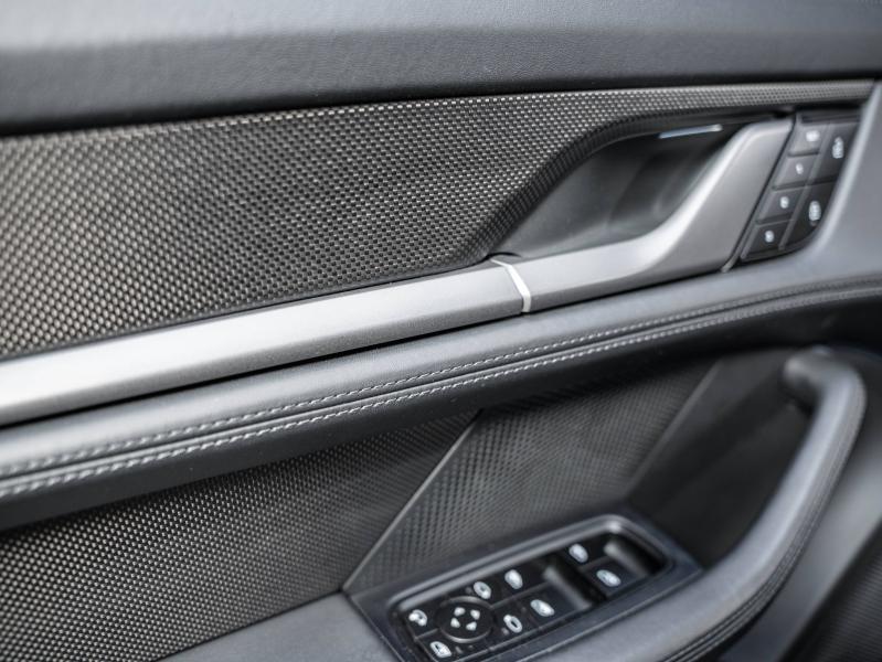 Voitures occasions PORSCHE Taycan Turbo S Champagne-au-Mont-d'Or