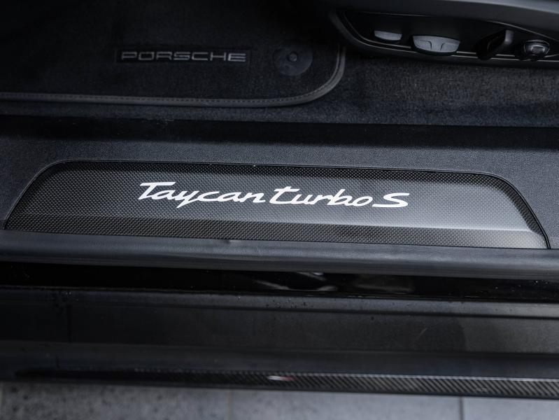 Voitures occasions PORSCHE Taycan Turbo S Champagne-au-Mont-d'Or