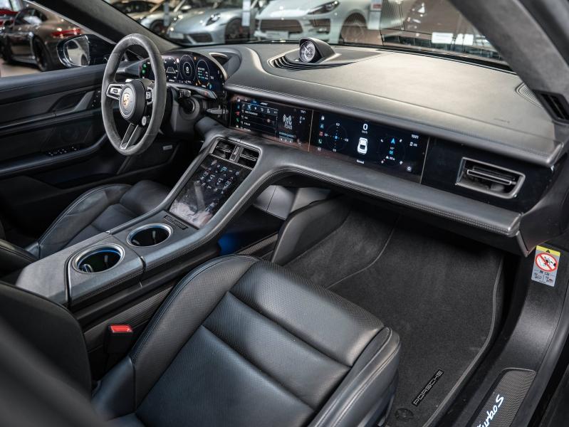 Voitures occasions PORSCHE Taycan Turbo S Champagne-au-Mont-d'Or