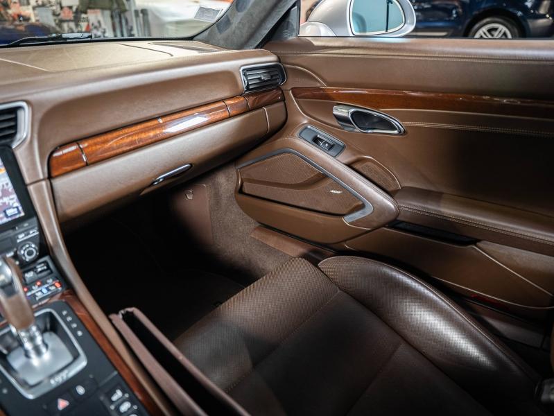 Voitures occasions PORSCHE 911 Coupe Carrera S Champagne-au-Mont-d'Or