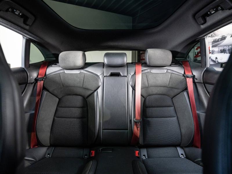 Voitures occasions PORSCHE Taycan Sport Turismo 4S Champagne-au-Mont-d'Or