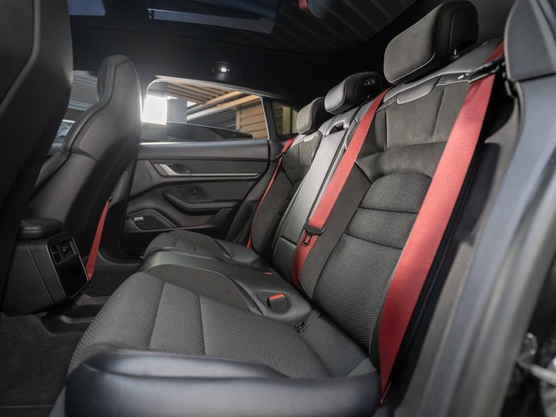 Voitures occasions PORSCHE Taycan Sport Turismo 4S Champagne-au-Mont-d'Or