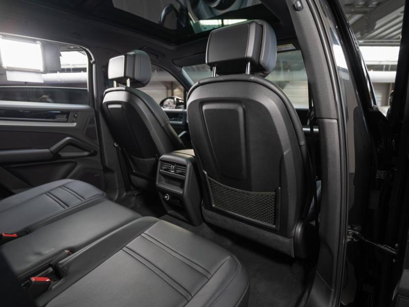 Voitures occasions PORSCHE CAYENNE E-Hybrid Champagne-au-Mont-d'Or