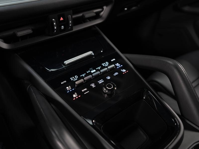 Voitures occasions PORSCHE CAYENNE E-Hybrid Champagne-au-Mont-d'Or