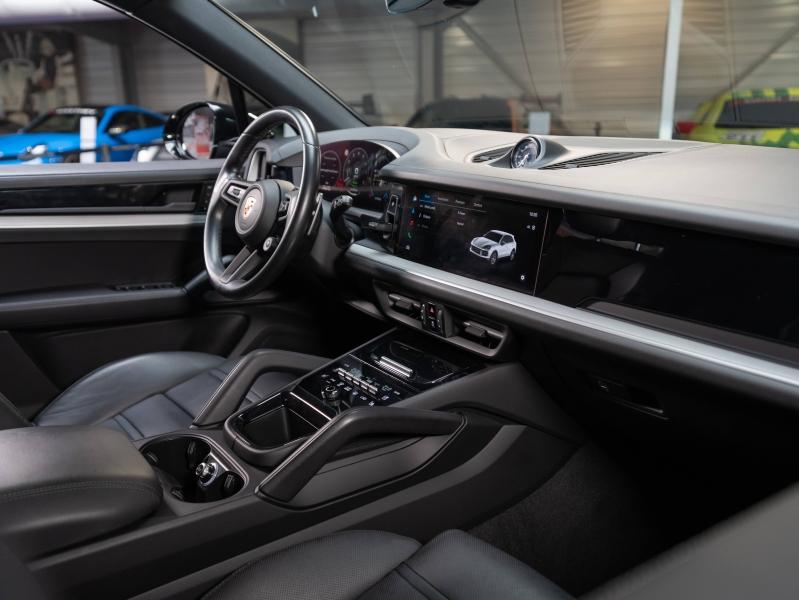Voitures occasions PORSCHE CAYENNE E-Hybrid Champagne-au-Mont-d'Or