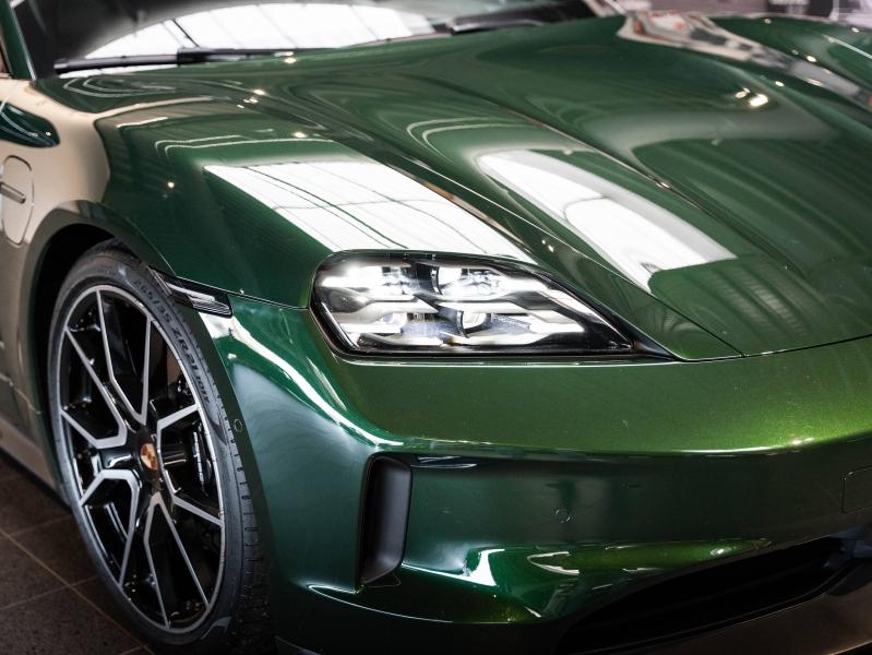 Voitures occasions PORSCHE Taycan 4S Champagne-au-Mont-d'Or