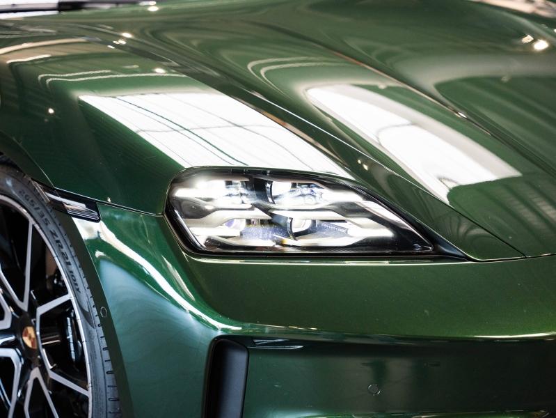 Voitures occasions PORSCHE Taycan 4S Champagne-au-Mont-d'Or