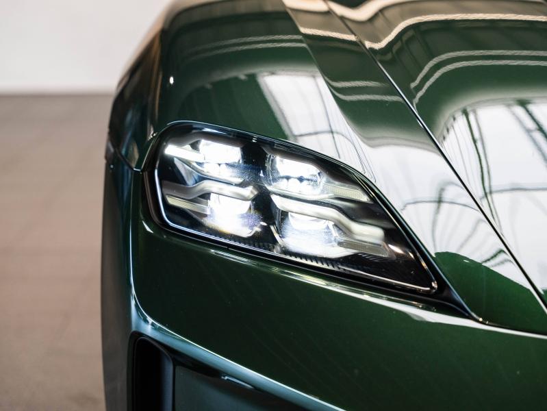 Voitures occasions PORSCHE Taycan 4S Champagne-au-Mont-d'Or