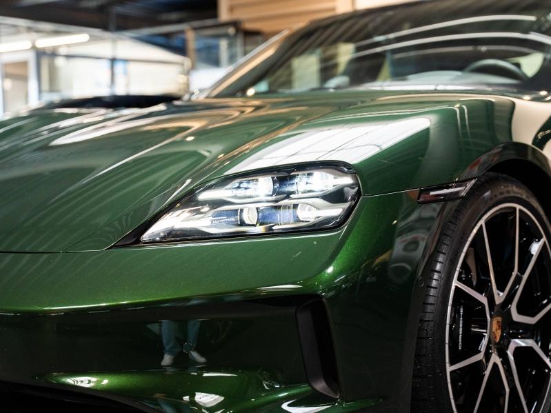 Voitures occasions PORSCHE Taycan 4S Champagne-au-Mont-d'Or