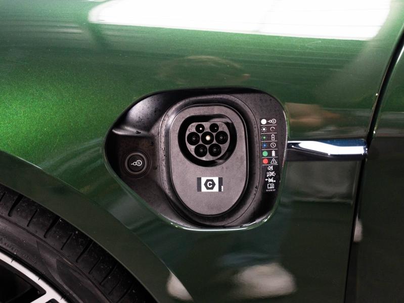 Voitures occasions PORSCHE Taycan 4S Champagne-au-Mont-d'Or