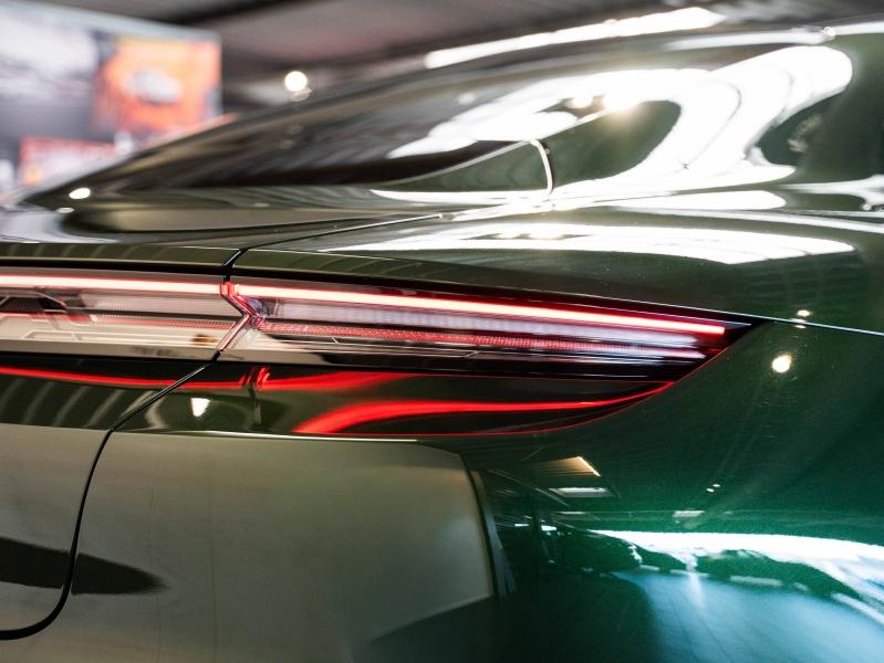 Voitures occasions PORSCHE Taycan 4S Champagne-au-Mont-d'Or