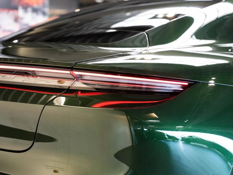 Voitures occasions PORSCHE Taycan 4S Champagne-au-Mont-d'Or