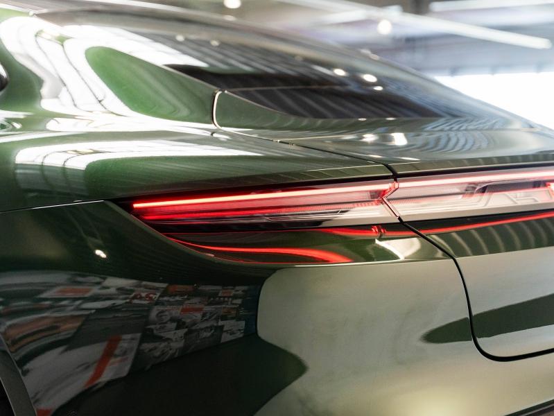 Voitures occasions PORSCHE Taycan 4S Champagne-au-Mont-d'Or