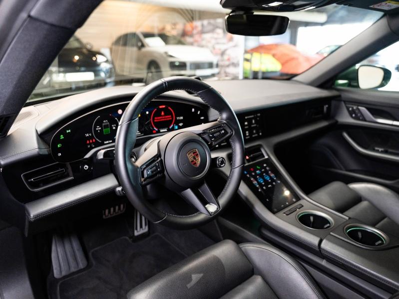 Voitures occasions PORSCHE Taycan 4S Champagne-au-Mont-d'Or