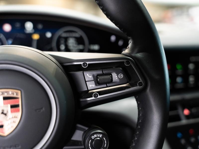 Voitures occasions PORSCHE Taycan 4S Champagne-au-Mont-d'Or