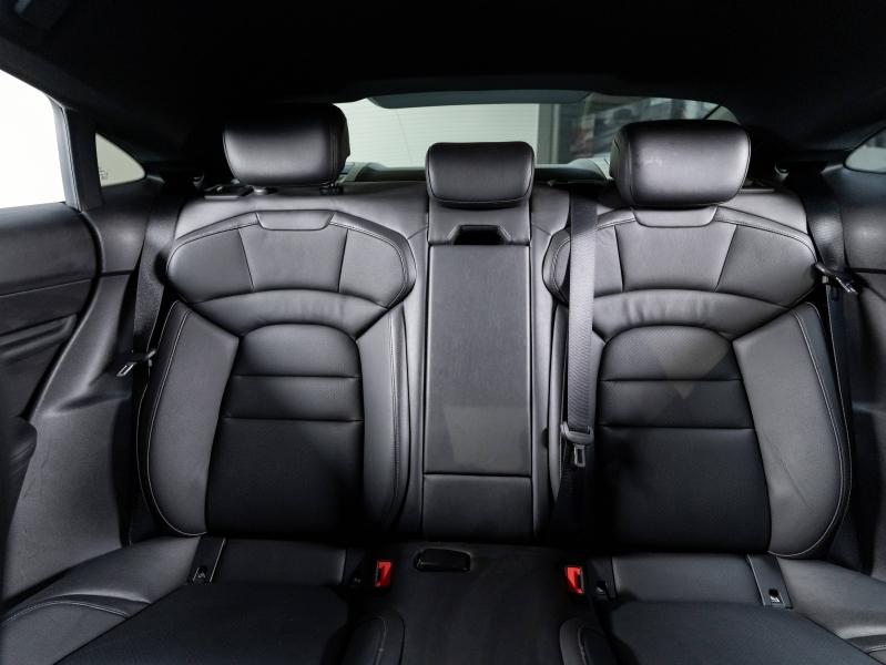 Voitures occasions PORSCHE Taycan 4S Champagne-au-Mont-d'Or