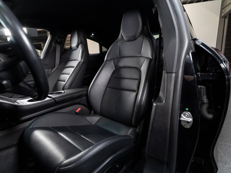 Voitures occasions PORSCHE Taycan 4S Champagne-au-Mont-d'Or