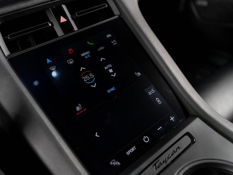 Voitures occasions PORSCHE Taycan 4S Champagne-au-Mont-d'Or