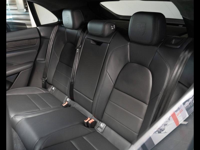 Voitures occasions PORSCHE MACAN Turbo Champagne-au-Mont-d'Or