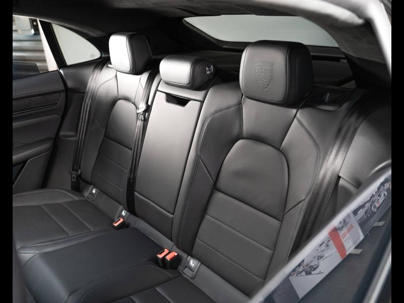 Voitures occasions PORSCHE MACAN Turbo Champagne-au-Mont-d'Or