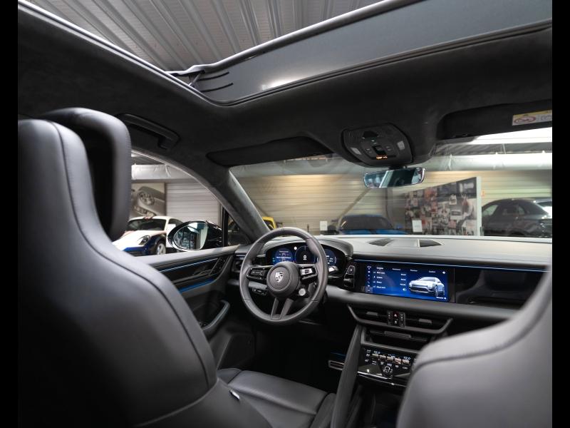 Voitures occasions PORSCHE MACAN Turbo Champagne-au-Mont-d'Or