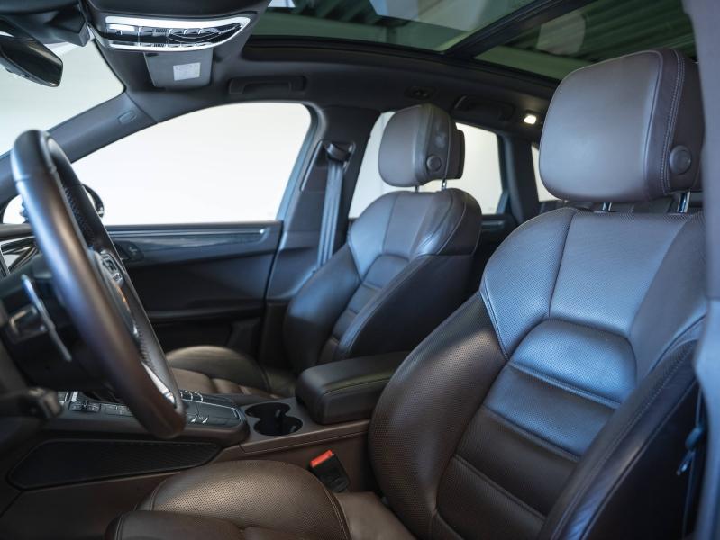 Voitures occasions PORSCHE MACAN S Champagne-au-Mont-d'Or