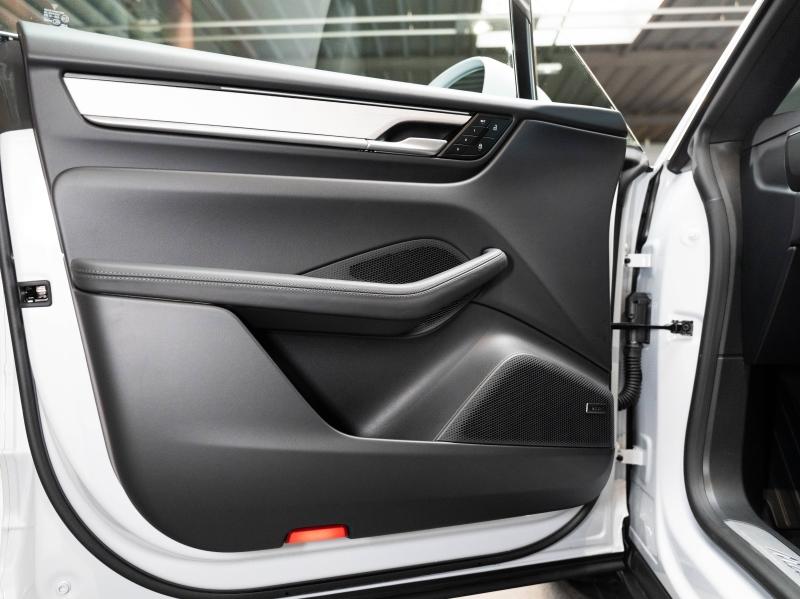 Voitures occasions PORSCHE MACAN 4S Champagne-au-Mont-d'Or