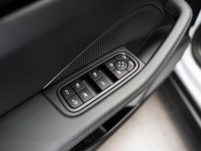 Voitures occasions PORSCHE MACAN 4S Champagne-au-Mont-d'Or