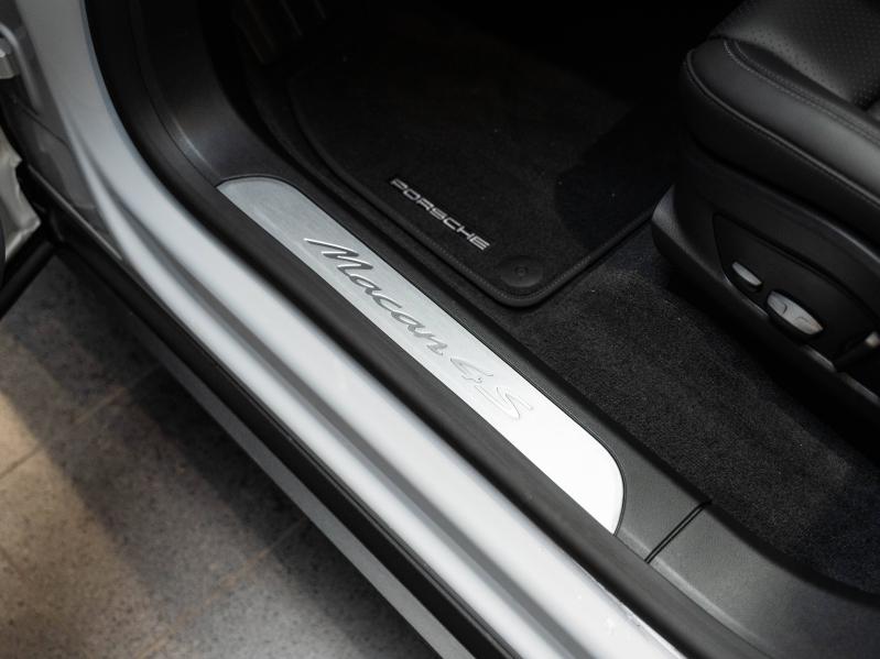 Voitures occasions PORSCHE MACAN 4S Champagne-au-Mont-d'Or