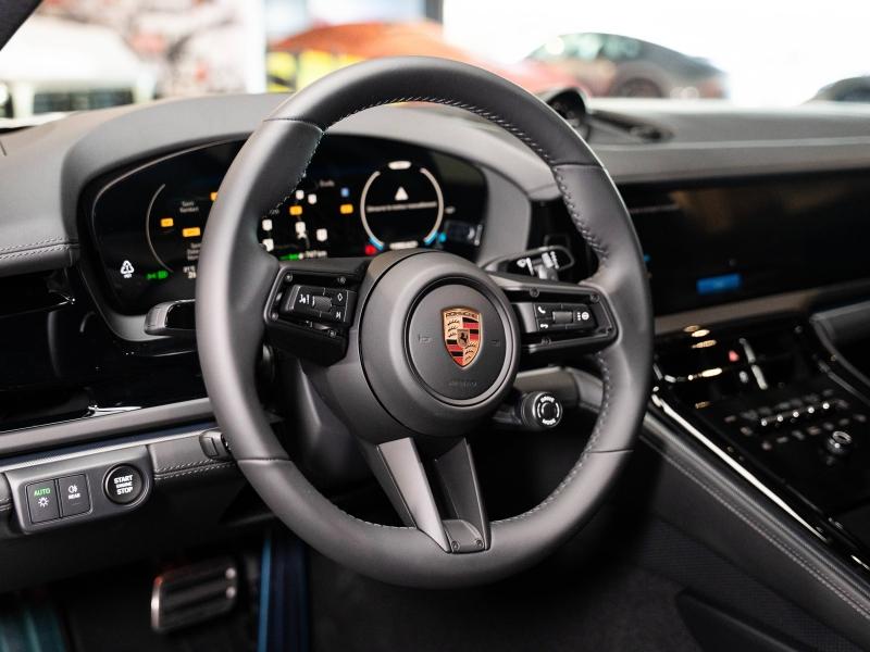 Voitures occasions PORSCHE PANAMERA 4 Champagne-au-Mont-d'Or