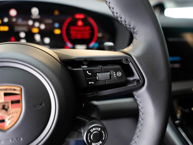 Voitures occasions PORSCHE PANAMERA 4 Champagne-au-Mont-d'Or