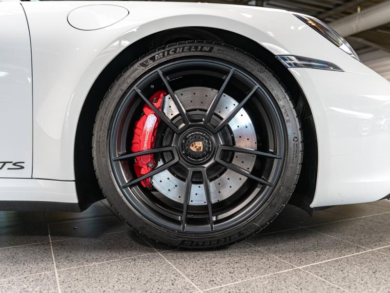 Voitures occasions PORSCHE 911 Coupe Carrera GTS Champagne-au-Mont-d'Or