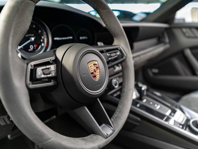 Voitures occasions PORSCHE 911 Coupe Carrera GTS Champagne-au-Mont-d'Or