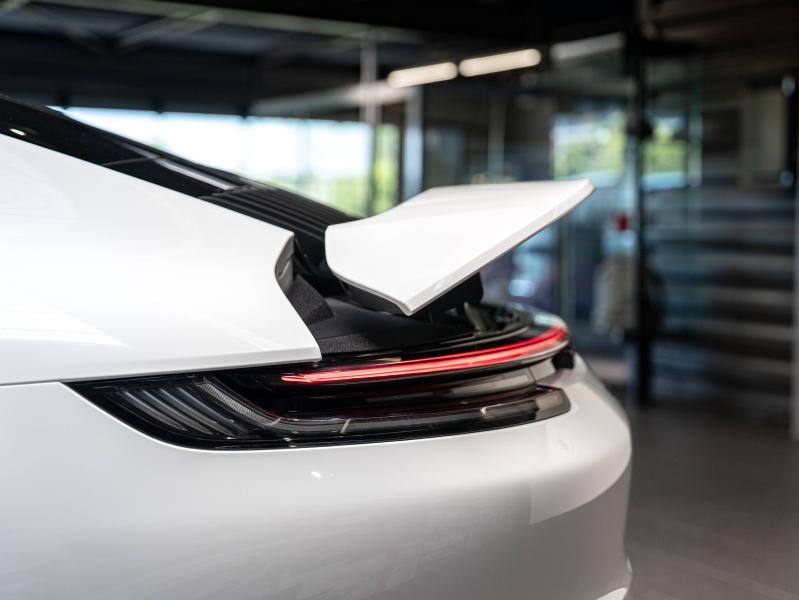 Voitures occasions PORSCHE 911 Coupe Carrera GTS Champagne-au-Mont-d'Or