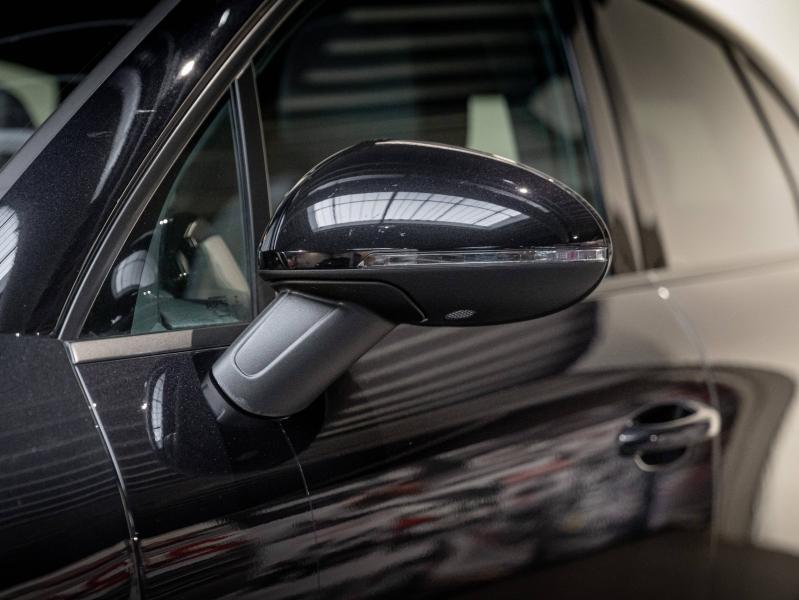 Voitures occasions PORSCHE MACAN Base Champagne-au-Mont-d'Or