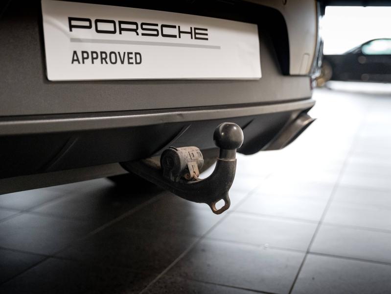 Voitures occasions PORSCHE MACAN Base Champagne-au-Mont-d'Or