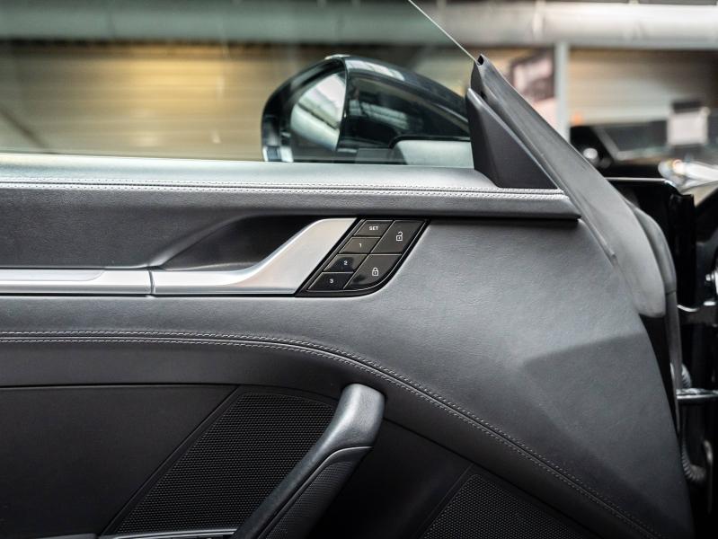 Voitures occasions PORSCHE 911 Cabriolet Carrera S Champagne-au-Mont-d'Or