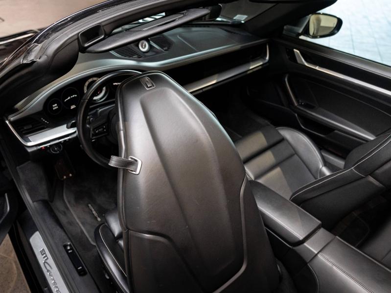 Voitures occasions PORSCHE 911 Cabriolet Carrera S Champagne-au-Mont-d'Or