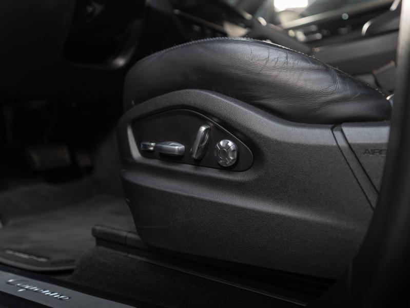 Voitures occasions PORSCHE Cayenne Coupe E-Hybrid Champagne-au-Mont-d'Or