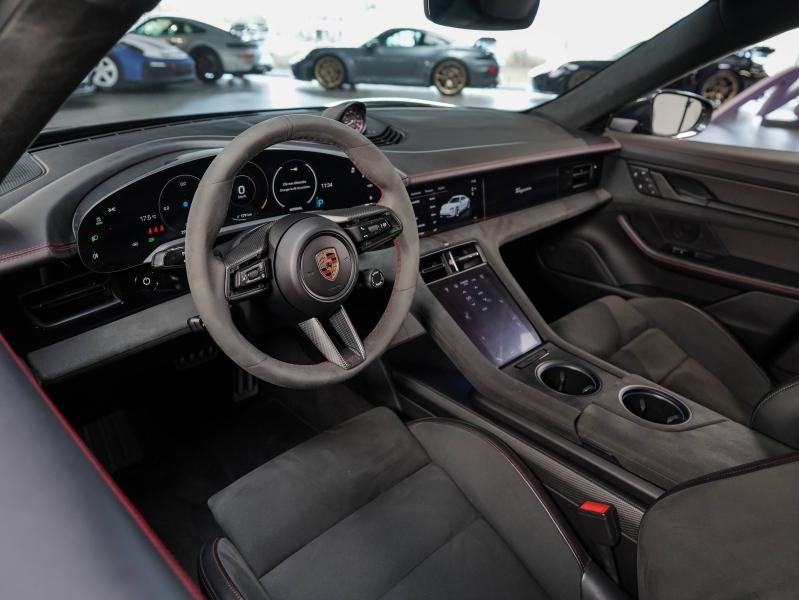 Voitures occasions PORSCHE Taycan GTS Champagne-au-Mont-d'Or