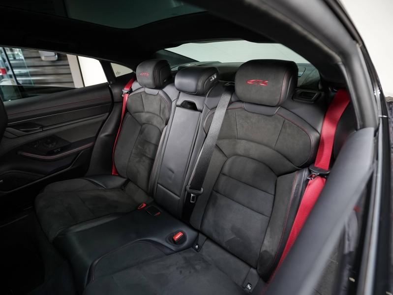 Voitures occasions PORSCHE Taycan GTS Champagne-au-Mont-d'Or