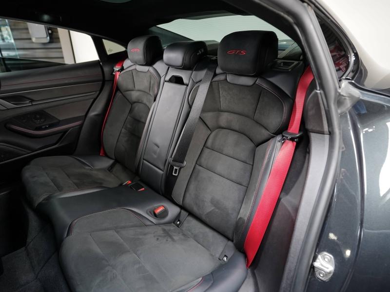 Voitures occasions PORSCHE Taycan GTS Champagne-au-Mont-d'Or