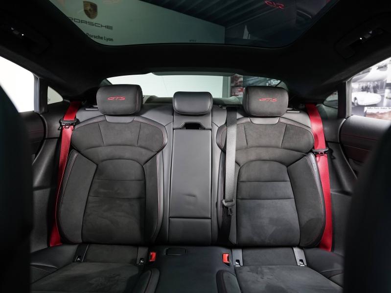 Voitures occasions PORSCHE Taycan GTS Champagne-au-Mont-d'Or