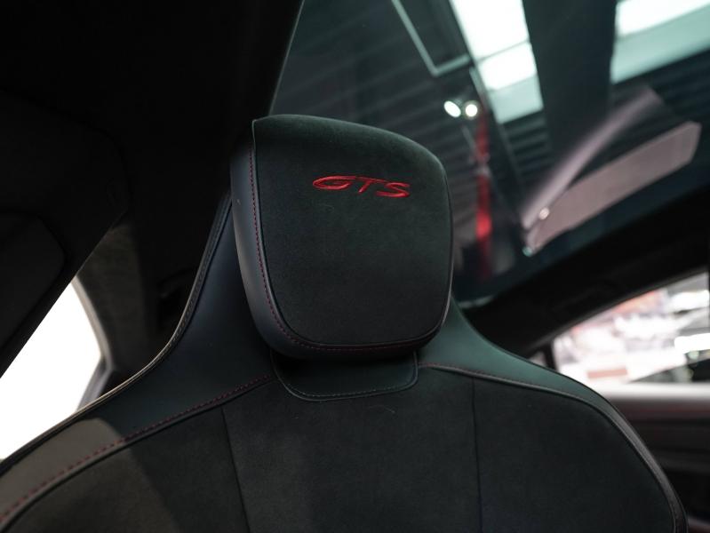 Voitures occasions PORSCHE Taycan GTS Champagne-au-Mont-d'Or