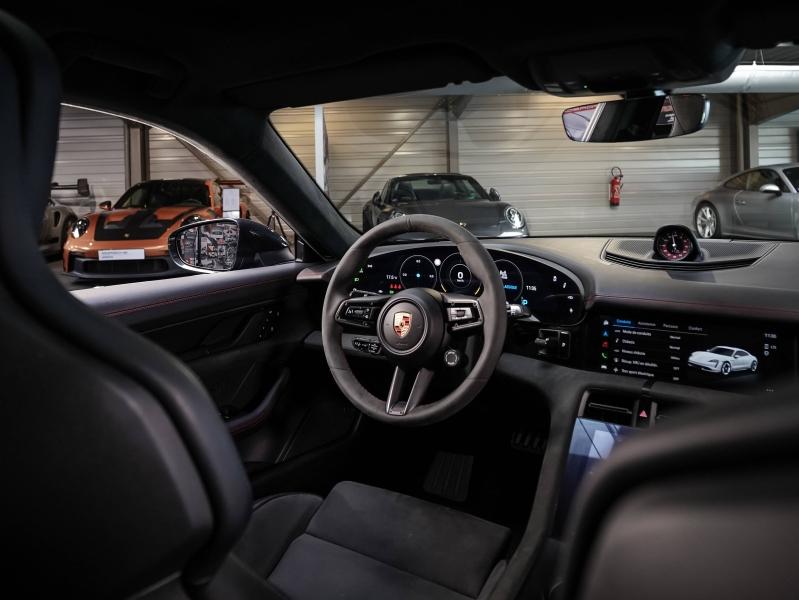 Voitures occasions PORSCHE Taycan GTS Champagne-au-Mont-d'Or