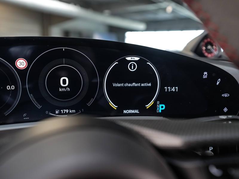 Voitures occasions PORSCHE Taycan GTS Champagne-au-Mont-d'Or