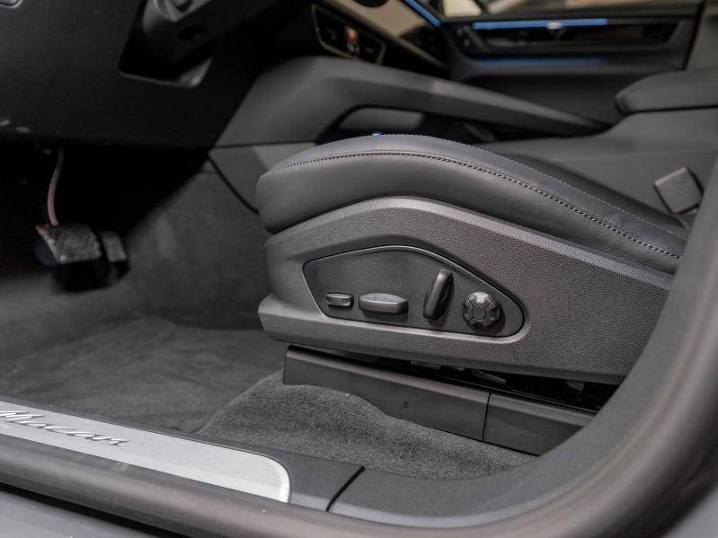 Voitures occasions PORSCHE MACAN Base Champagne-au-Mont-d'Or